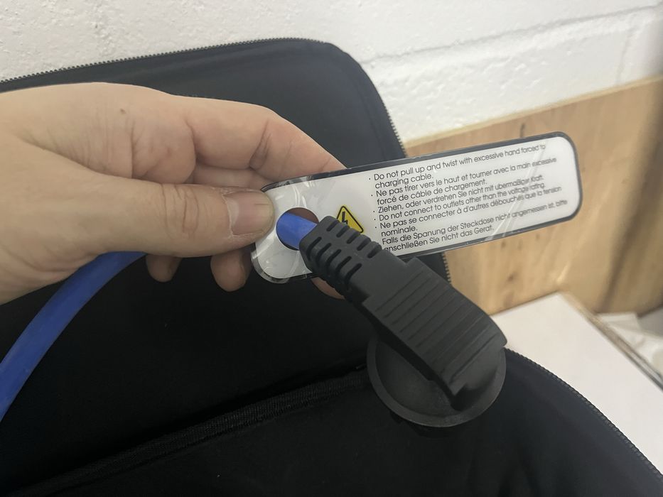 Carregador monofasico Hyundai Novo