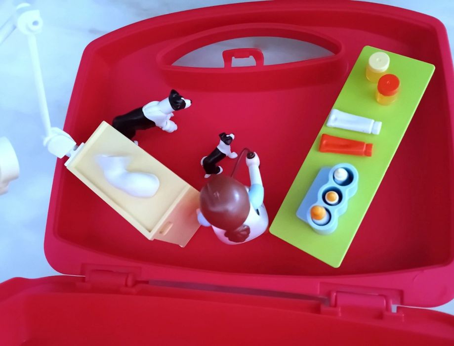 Maleta Veterinária Playmobil - Clinica Vet
