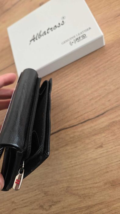 Nowy damski portfel Albatross