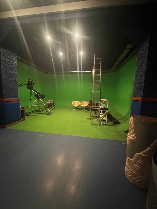 Оренда офісу 1500 м2., фасад, з меблями, Печерськ, метро Звіринецька