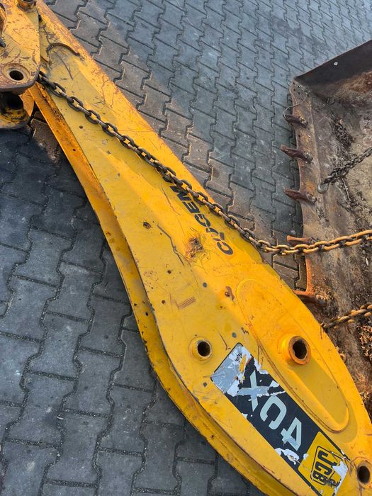 Tylne ramie kopiące do JCB 4CX