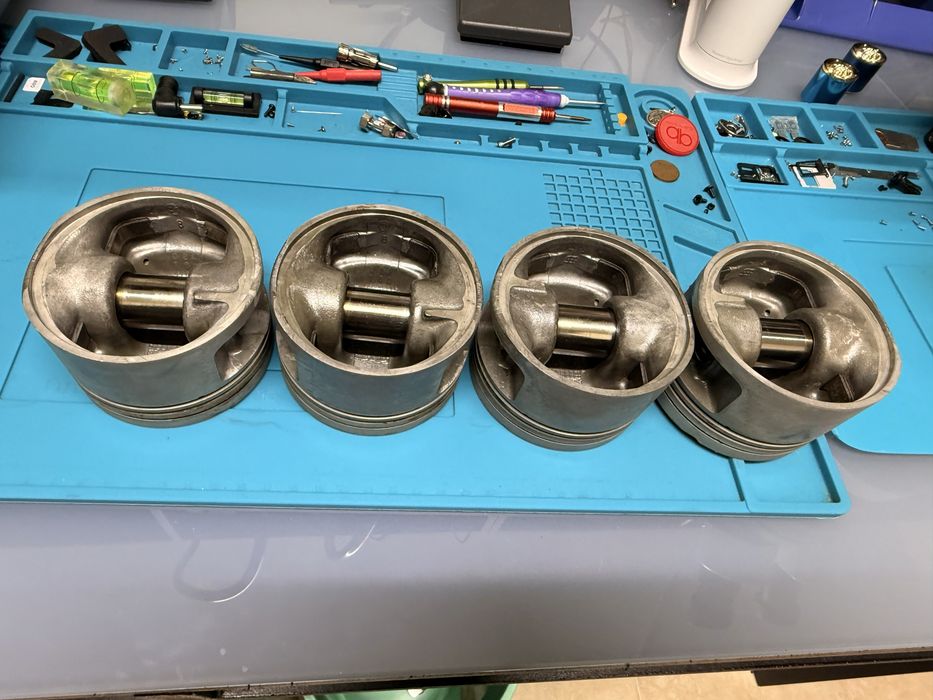 Peças bmw / cambota 318is/318ti motor  m42b18