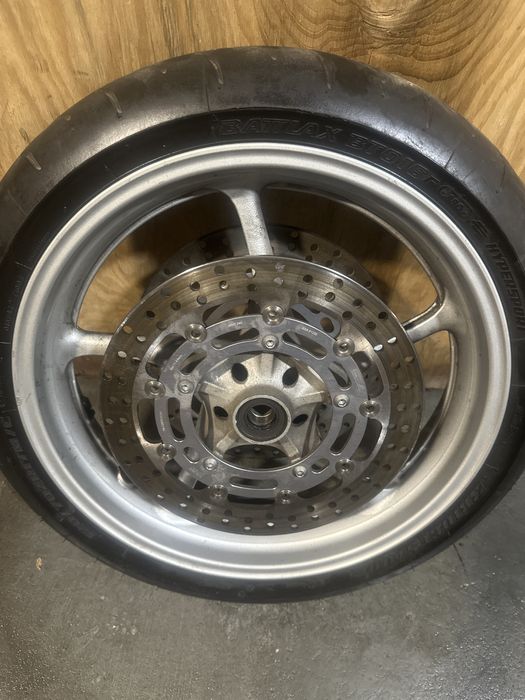 Yamaha FZ6 Fazer 600 Tarcze Koło Opona FELGA Przód Komplet 2004/2009