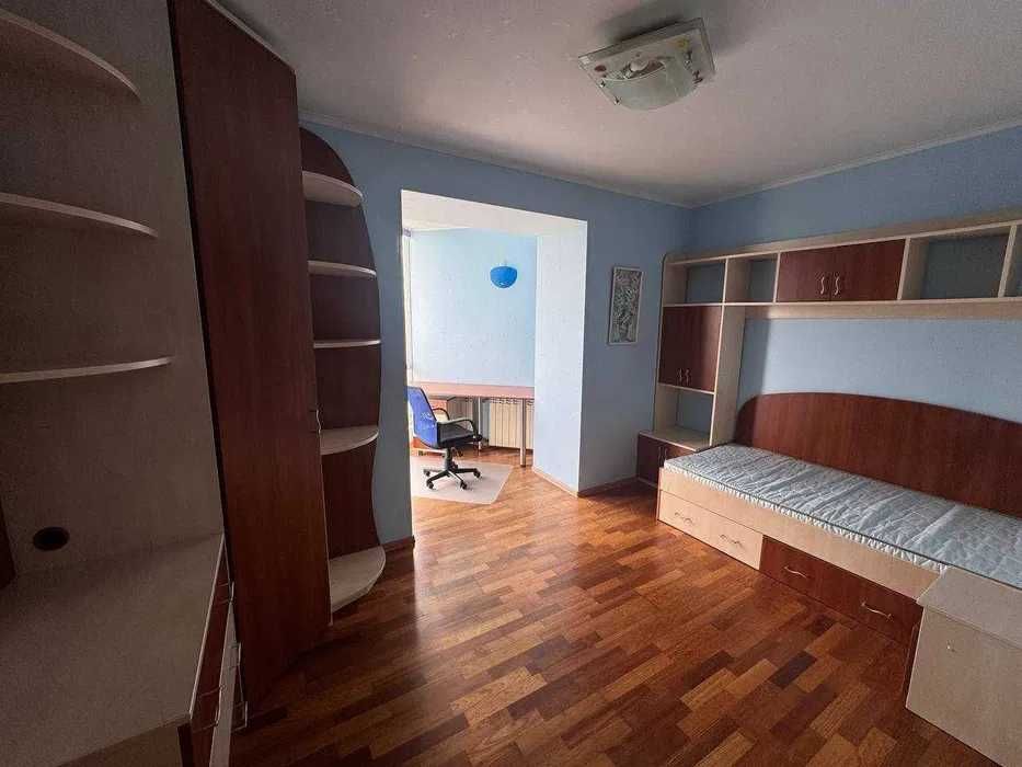 пр Берестейський 103, простора 4к, м Житомирська,Святошино