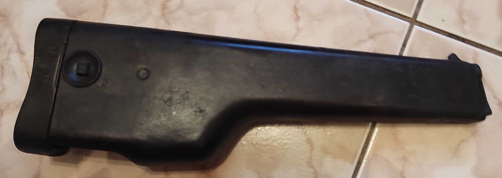 Stieczkin kolbo-kabura