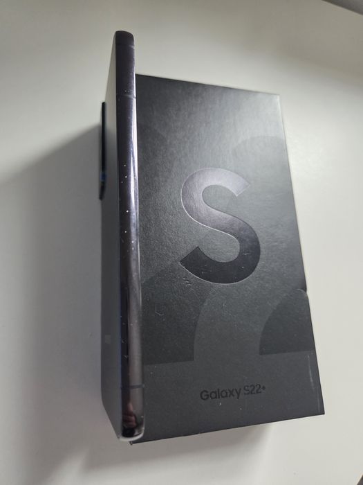 Samsung Galaxy S22 Plus – 128 GB / 8 GB RAM – bardzo dobry stan
