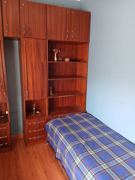 Móvel de quarto Reservado