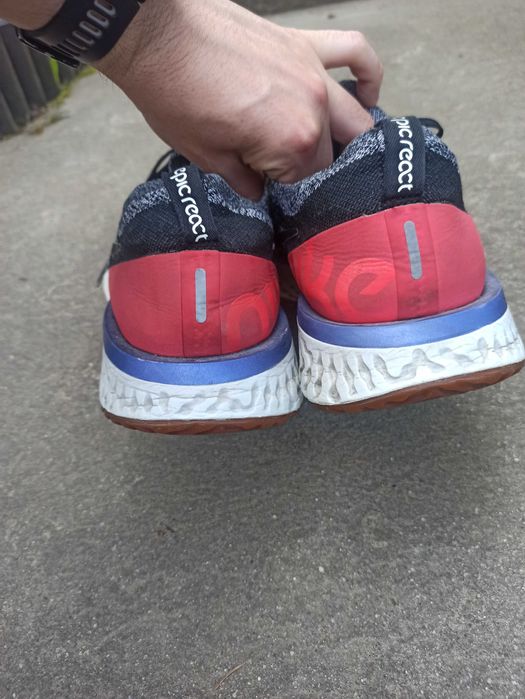 Nike epic react flyknit  rozmiar 43 45 29cm