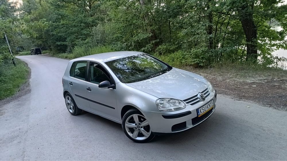 VOLKSWAGEN Golf 5 1.4 benzyna 80 km