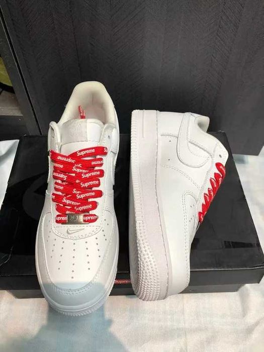 Nike Air Force 1 Low Supreme White R.38