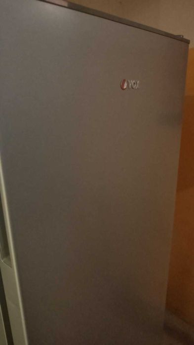 Congelador 188L VOX VF2550E