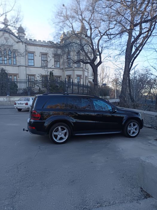 Мерседес GL 550 Премиум , Газ-Бензин