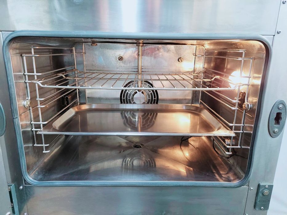 Пароконвектомат Унокс 304