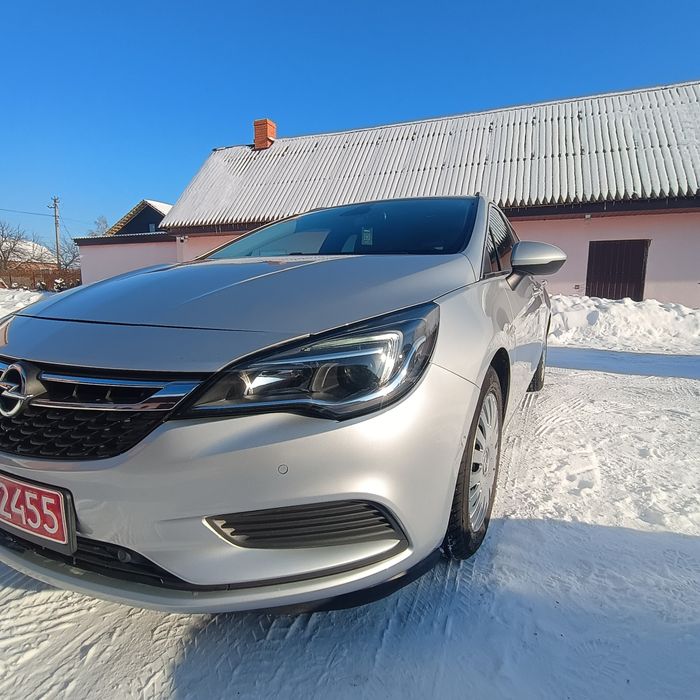 Опель Астра к 2018рік