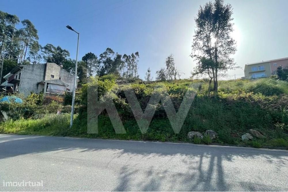 Oportunidade única: Terreno para construção em Valadares