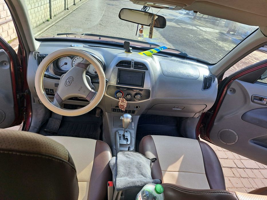 Продам Chery Tiggo 2.4 2008 automat