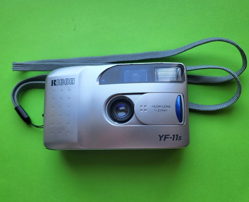 Плівкова фотокамера RICOH YF-11s, робоча!