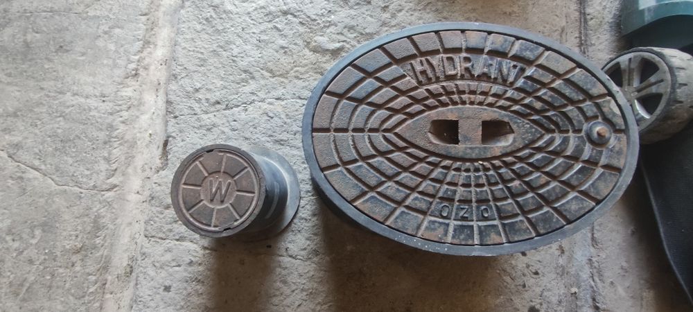Studzienka zasuwa pokrywa hydrant hydrantowa