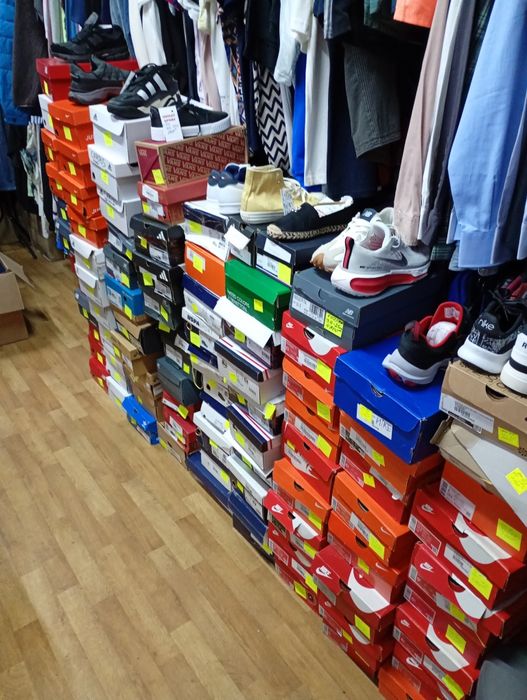 Кросівки NIKE, NB, adidas і тд