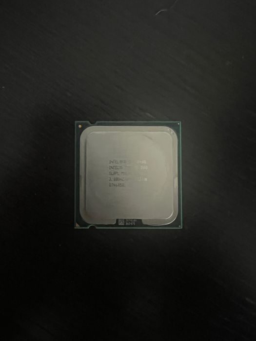 Intel Processor438275098028943360