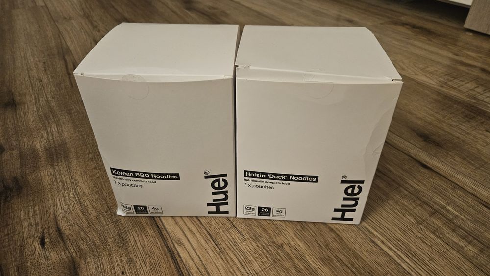 Huel korean bbq i hoisin duck 13 sztuk