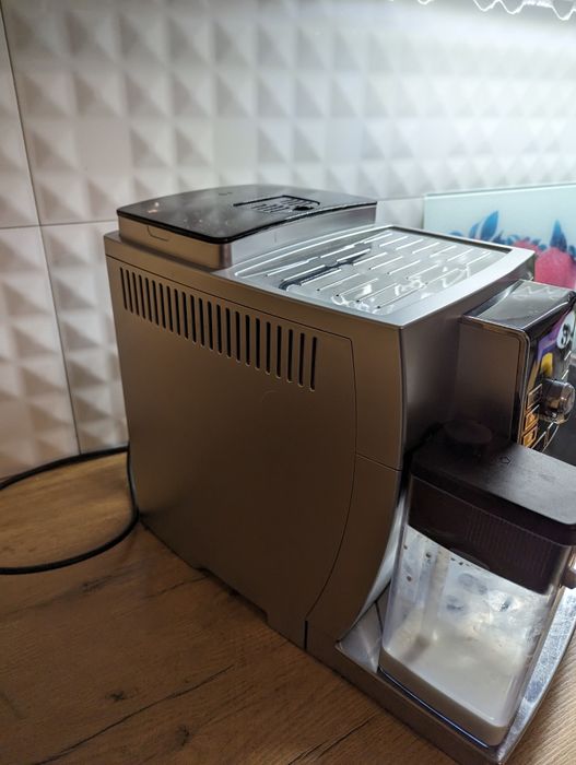 Ekspres DeLonghi ECAM Cappuccino Latte Flat White Espresso GWARANCJA