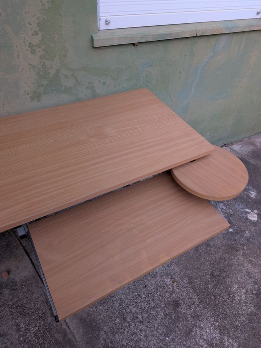 Secretária para Computador