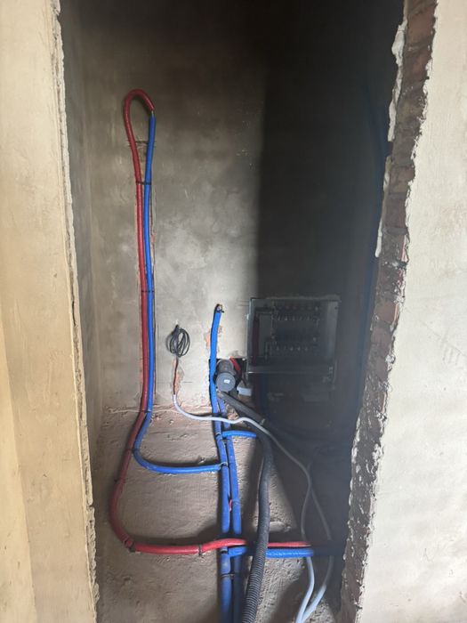 Оренда торгово -офісних приміщень , центр міста , вул Клешканя