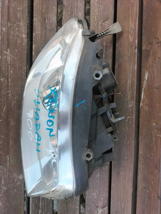 Sharan Alhambra lampa prawa xenon