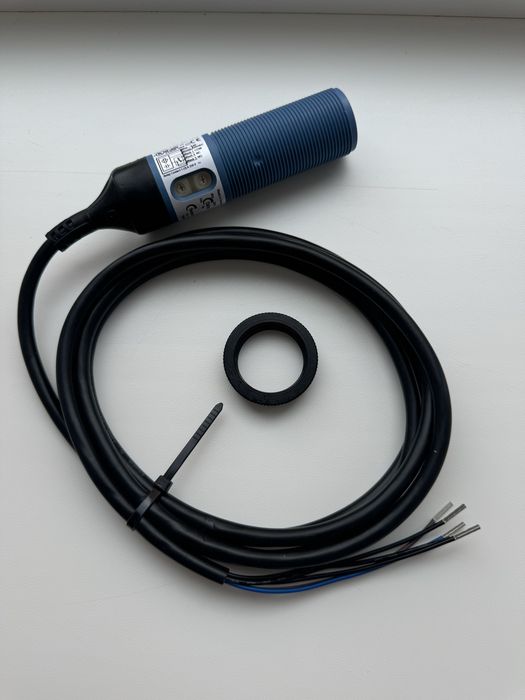 Ємнісний датчик DOL-44RG 90-265V AC (Big Dutchman)