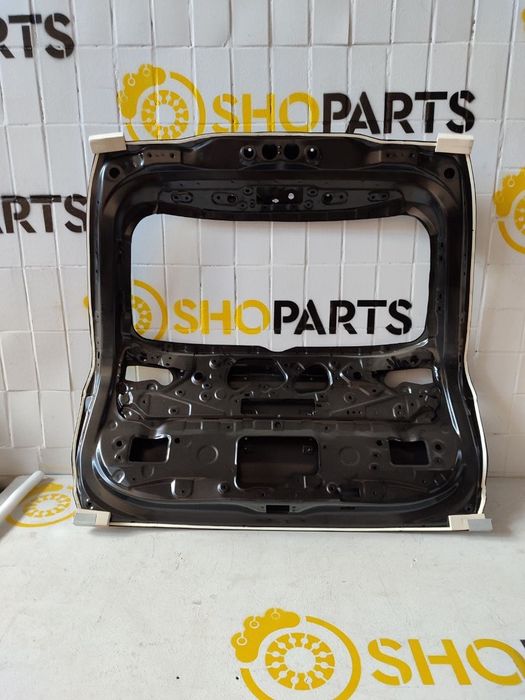 Ляда кришка багажника Тойота Рав 4 Toyota Rav 4 2018 2019 2020 2021 2022 2023 2024