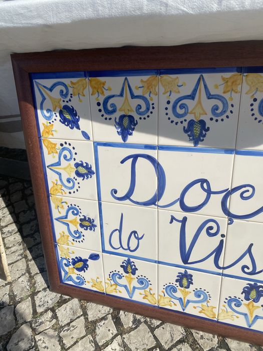Painel / quadro de azulejos da artista Ana Rosa