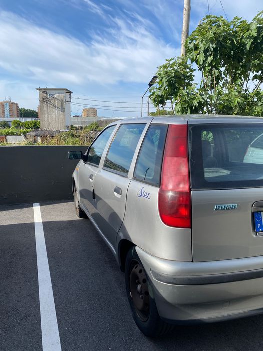 Fiat Punto 1.1 (55 cv) Star | 1997 | 146.000 km | Económico e fiável