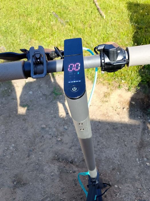 Hulajnoga elektryczna