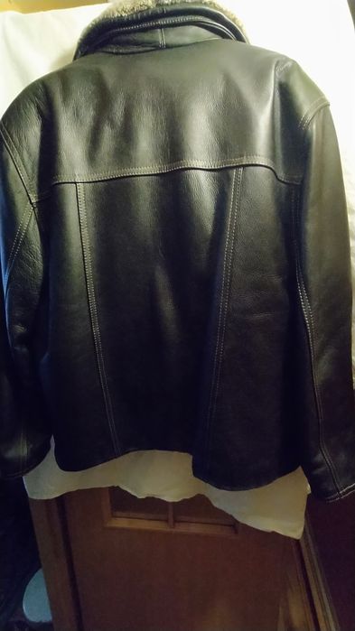 Продам мужскую куртку