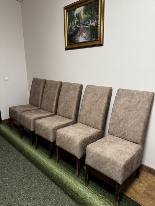 Крісла для кухні, вітальні.