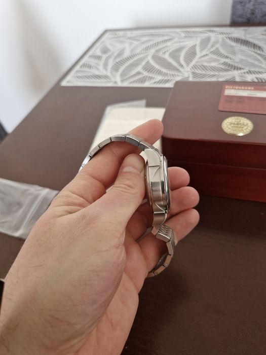 Omega de ville co axial
