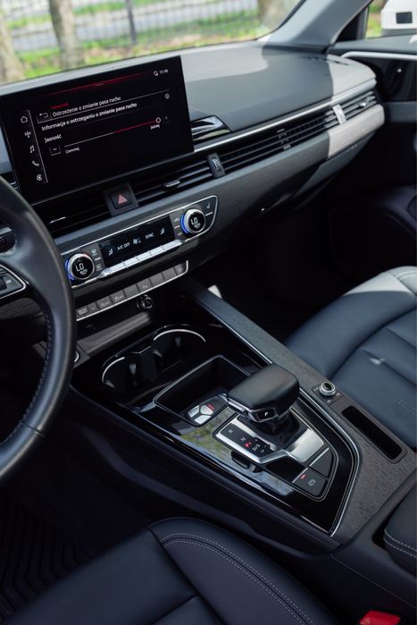 Audi A4 B9 lift Matrix S-line I niski przebieg Serwis od właściciela