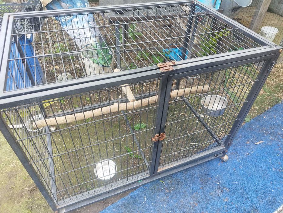 Gaiola em bom estado