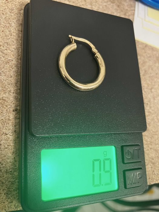 kolczyk złoto 14 K 0,9 grama