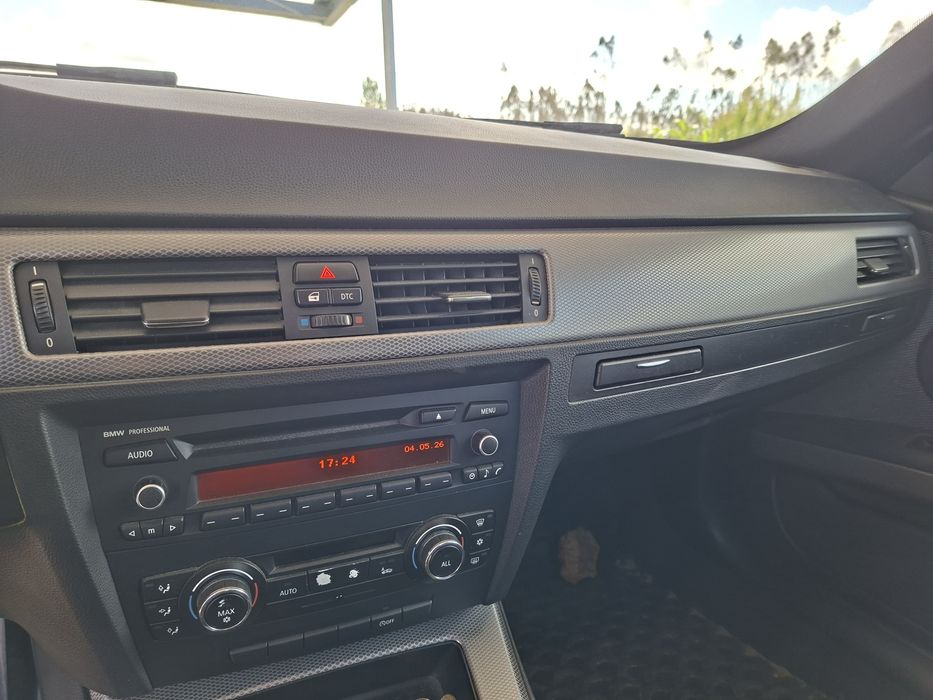 Bmw 320d coupe .