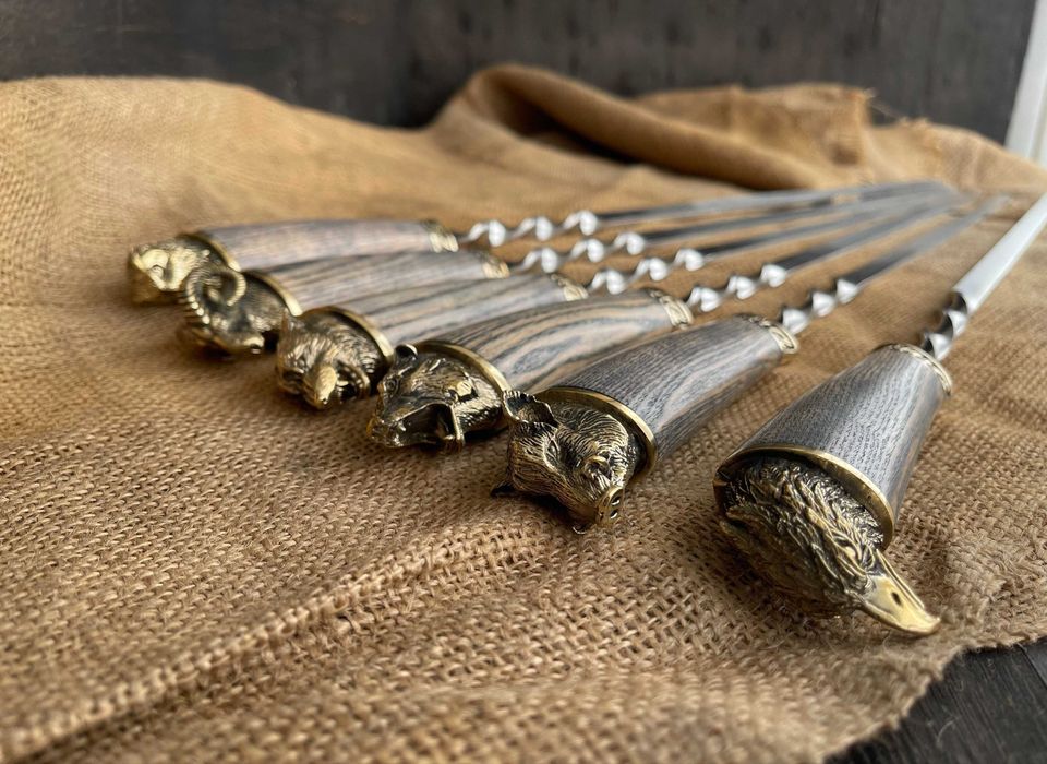 VIP шампура . Шампуры.  Ювелирное литьё, ручная работа. Ручки ясень