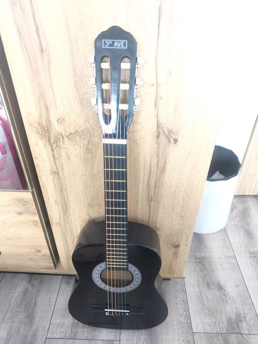 Gitara 3RD AVE używana