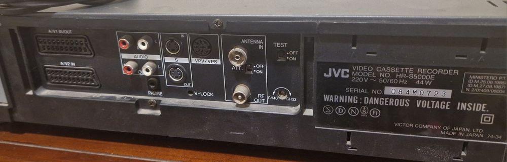 Leitor Cassetes S-VHS JVC HR-S5000E