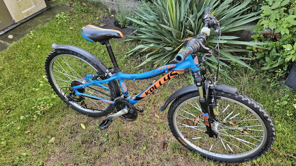 Rower młodzieżowy Kellys Kiter 24" – amortyzator, Shimano, błotniki
