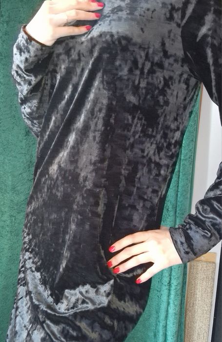 Czarna sukienka Pieces L