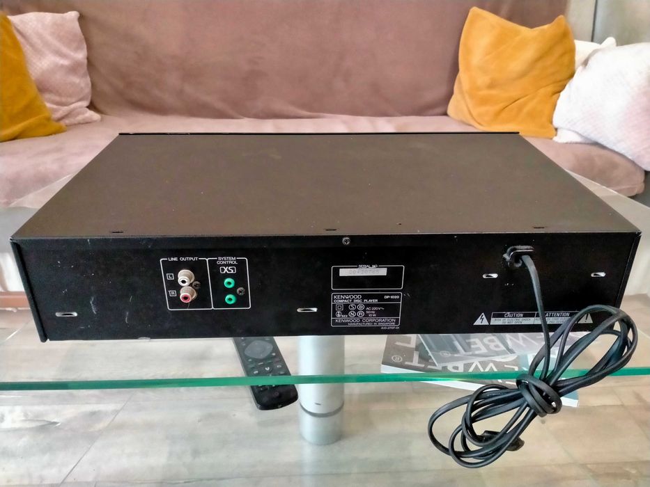 Odtwarzacz CD Kenwood DP-1020