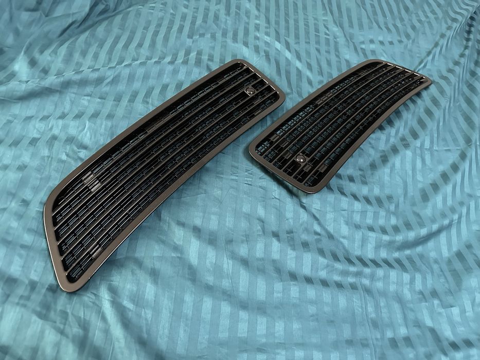 Решітки капота , дефлектори mercedes s221