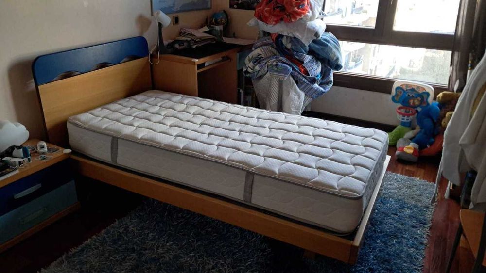 cama de solteiro com colchão