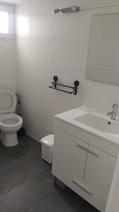 Arrenda Apartamento T1 Soure